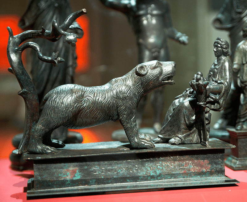 El culto al oso. Historia, simbología y tradición.